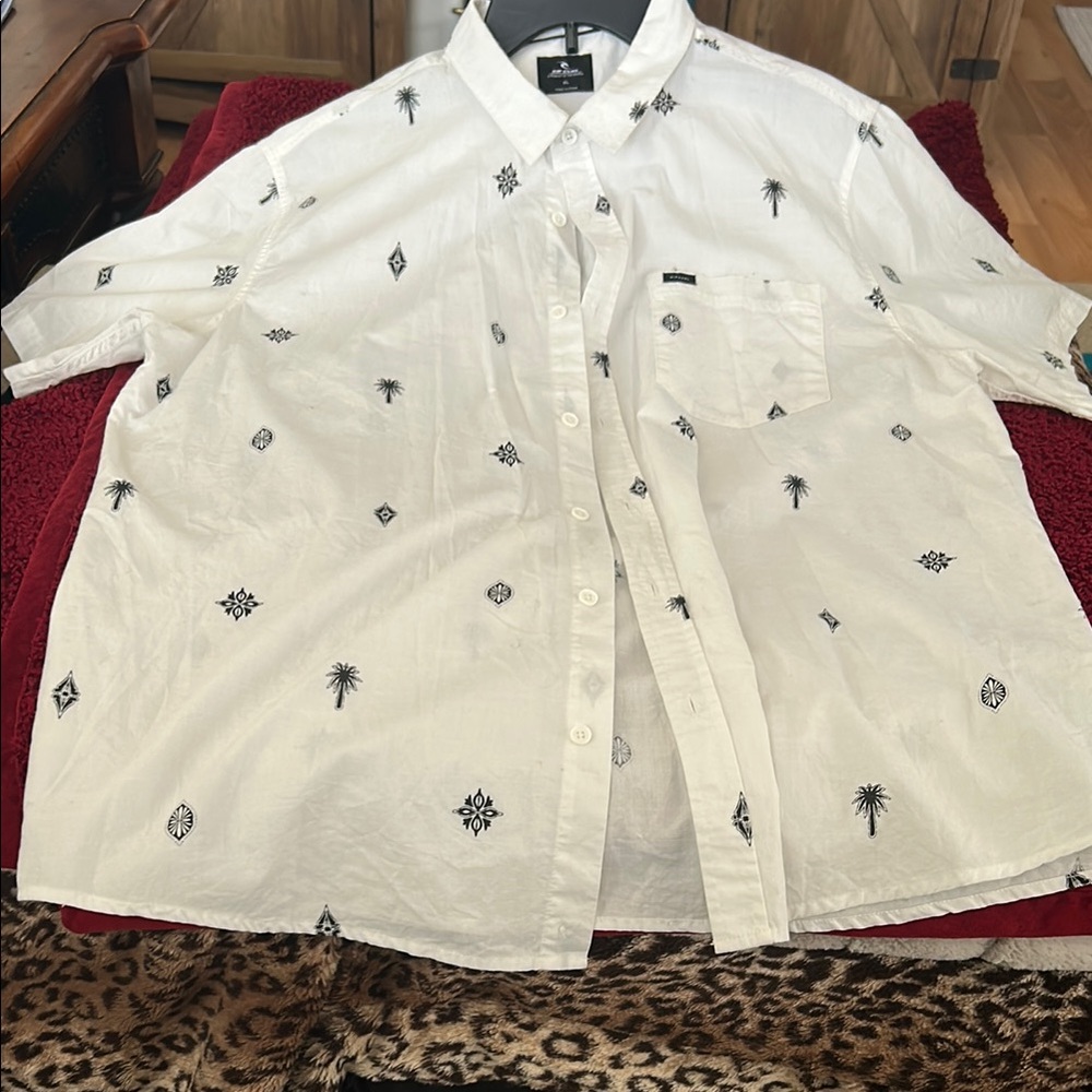 Rip Curl White Casual Button Down Shirt with Palm Tree Print